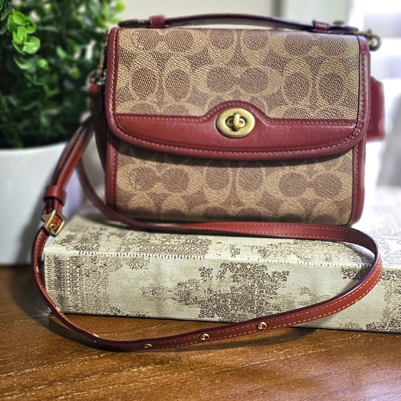 COACH Signature Kip Turnlock Crossbody Bag In Tan Rust - Picture 1 of 8